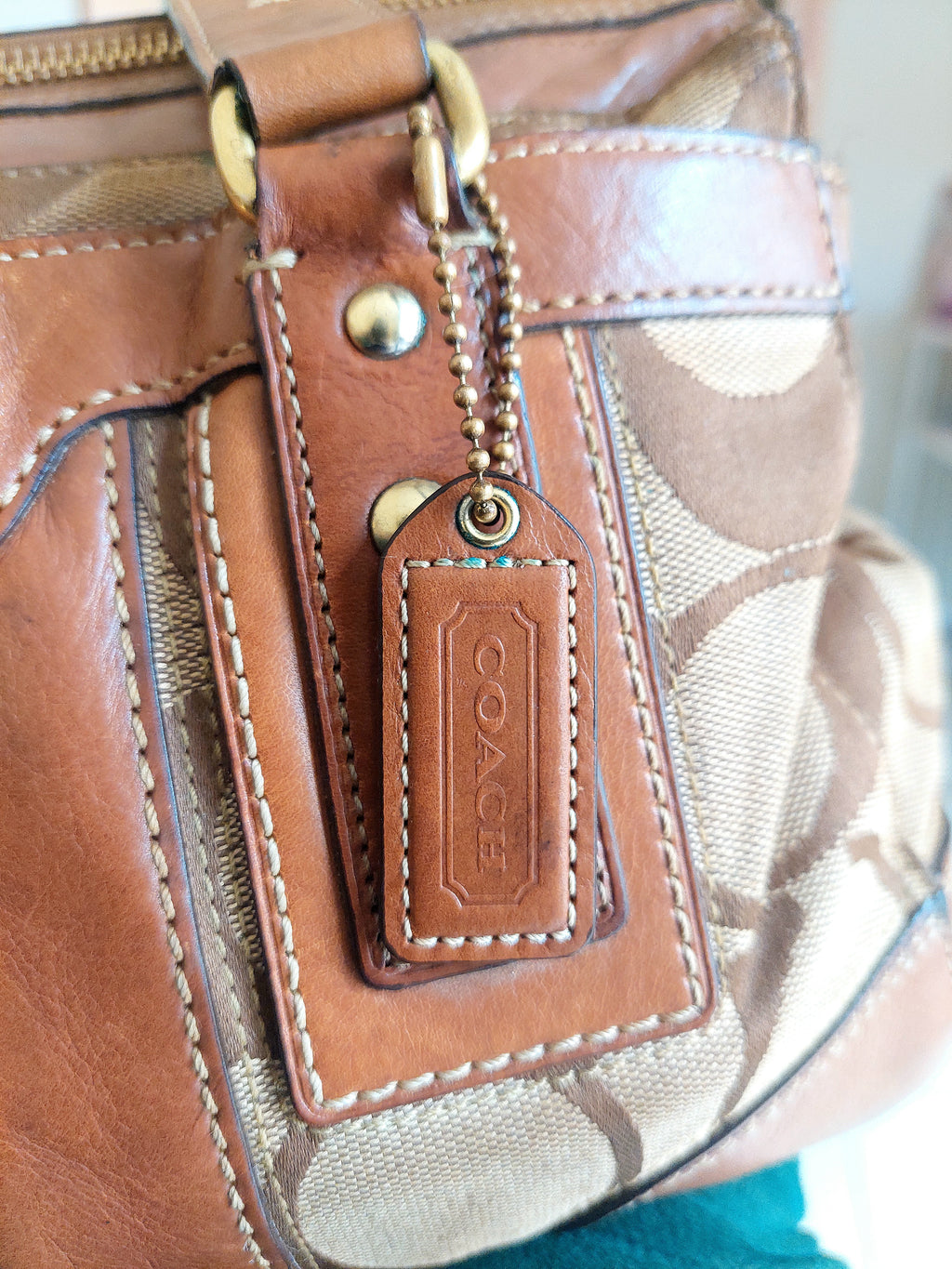 Vintage Coach Leather Shoulder Bag